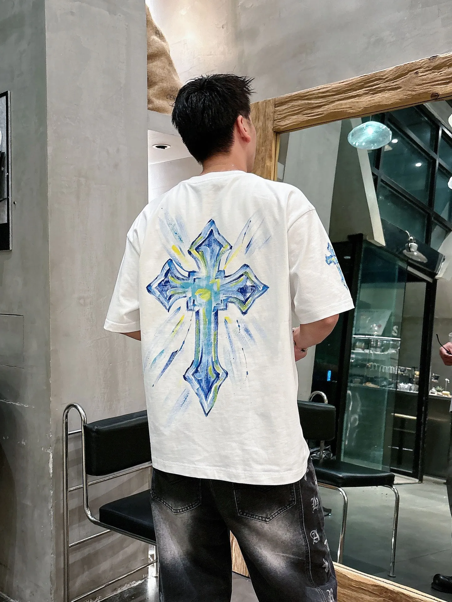 P P 。 Sizes:m~3x :Black White :6099+3796
